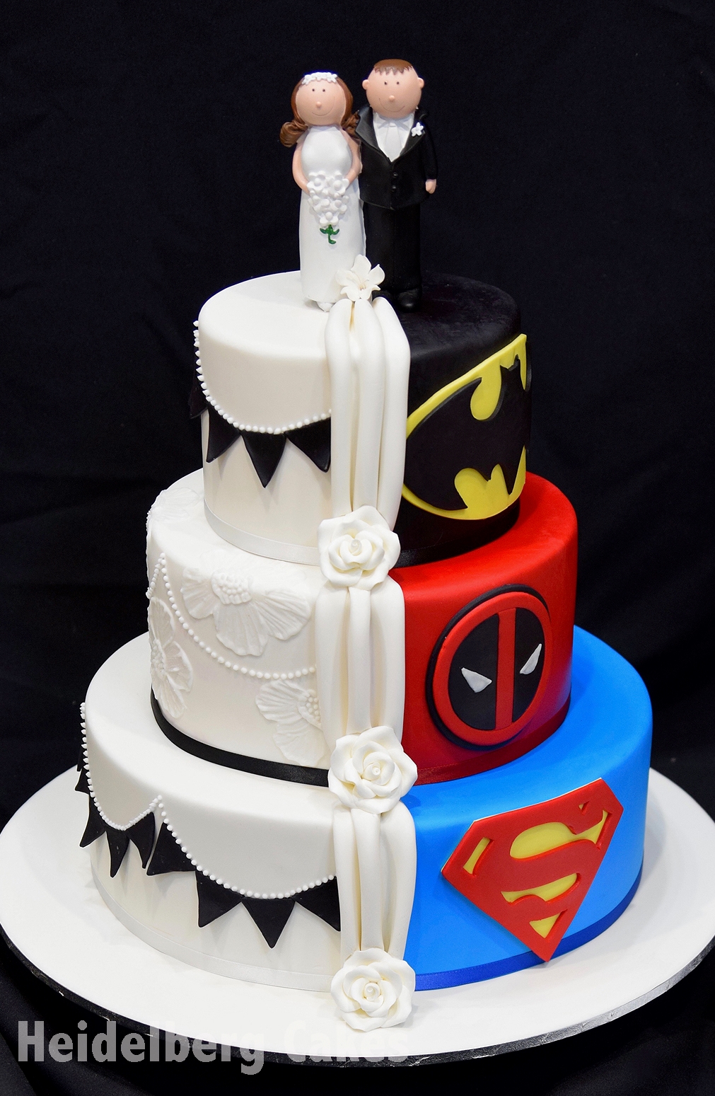 Heidelberg Cakes Pty Ltd Wedding Cakes Stepney Easy Weddings